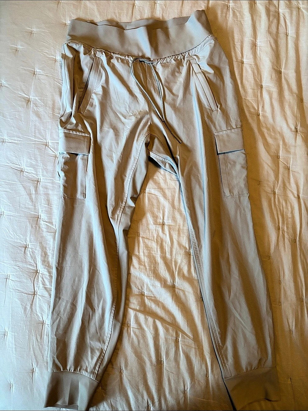 Athleta Endless High Rise Cargo Pant Beige Size 6